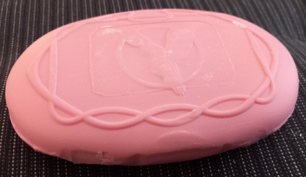 Parrot Botanicals Rose Soap Bar Open Isometric View